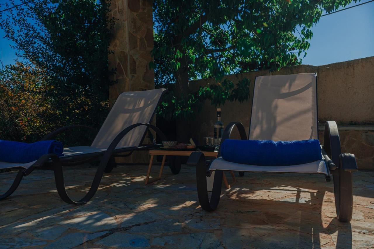 Pool And Sea View Apartments Agia Marina  Esterno foto