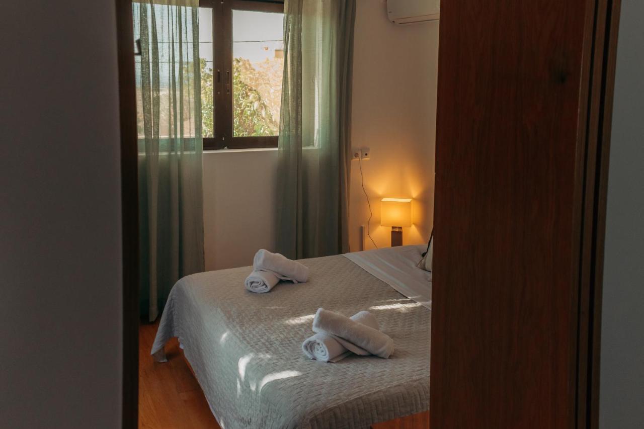 Pool And Sea View Apartments Agia Marina  Esterno foto